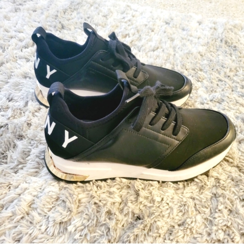 Black & Gold DKNY Tennis Shoe Size 7.5